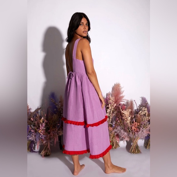 Dora Larsen Alma Ruffled Linen And Organic Cotton-Blend Nightdress - Picture 2 of 9